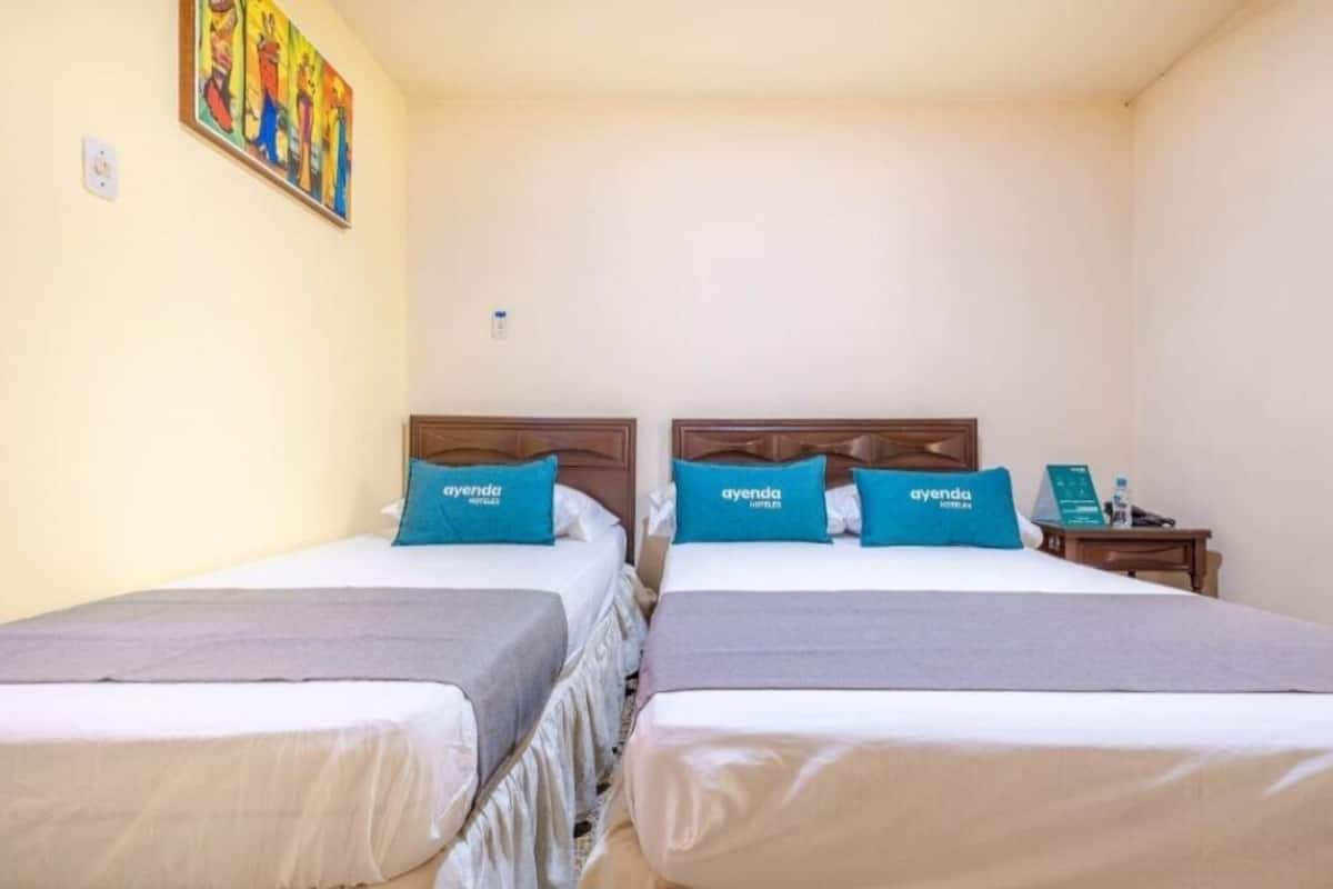 Hypo-allergenic bedding available, WiFi (free), bed sheets