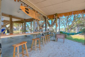 Bar (on property) - 302 37th Place E: Spacious 3-bedroom retreat in Oak Island, perfect for families! (Oak Island)