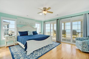 7 bedrooms, iron/ironing board, WiFi, bed sheets - Discover luxury at 7 Seas in Oak Island—an oceanfront home for 24 guests! (Oak Island)