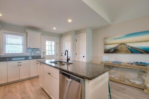 Fridge, microwave, oven, stovetop - Wave Rider: Oceanfront 4BR house in Oak Island, sleeps 12, pet-friendly! (Oak Island)