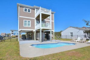 Exterior - 6BR/6.5BA Home - Ocean Views, POOL, ELEVATOR, WALK TO BEACH, Sleeps 17 (Oak Island)