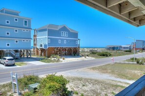 Exterior - Beautiful & Cozy-2nd Row-4 Bedroom/2 Bath-Ocean View Home-Sleeps 8 (Oak Island)