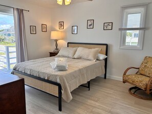 5 chambres, fer et planche à repasser, Wi-Fi gratuit, draps fournis