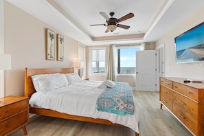 9 chambres, lit avec matelas en mousse à mémoire