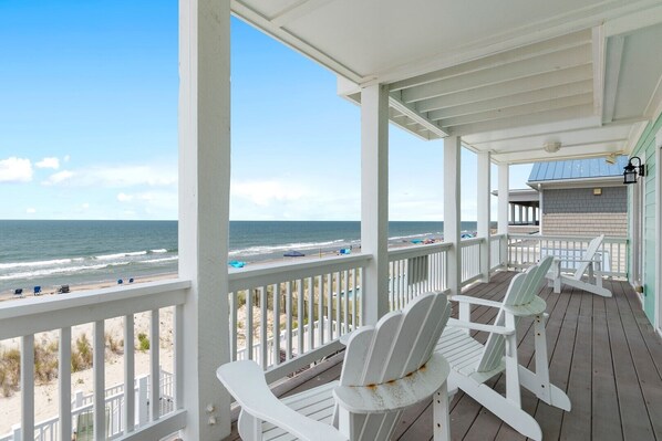 Property grounds - Renovated Beachfront Home! | Sleeps 22 | Pool and Hot Tub with Beach Views (Oak Island)