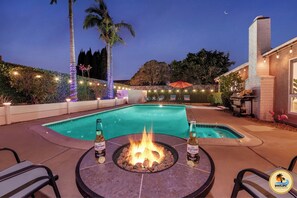 Pool - Relax & Play: Pool, Spa, and Mountain Views! (San Diego)