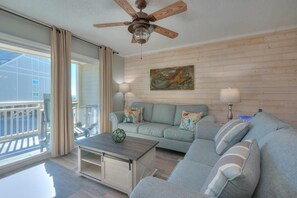 TV, books - 2 BR/2BA, Ocean View Condo w/POOL in Caswell Beach-Sleeps 8 (Oak Island)