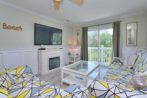 TV, fireplace, DVD player