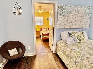 3 chambres, fer et planche à repasser, Wi-Fi, literie fournie