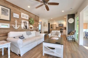 TV, DVD player, books - Unique, Beautiful, NEW, 4BR/2.5BA Oceanfront Home, Sleeps 10 (Oak Island)