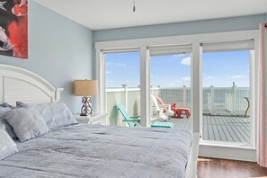 10 bedrooms, desk, iron/ironing board, WiFi