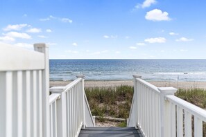 Property grounds - Spacious 10-bedroom oceanfront house with pool, perfect for large groups. (Oak Island)