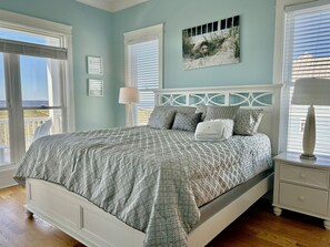 6 bedrooms, iron/ironing board, free WiFi, bed sheets - Oceanfront 6BR Sunset Pointe in Oak Island, perfect for family gatherings! (Oak Island)