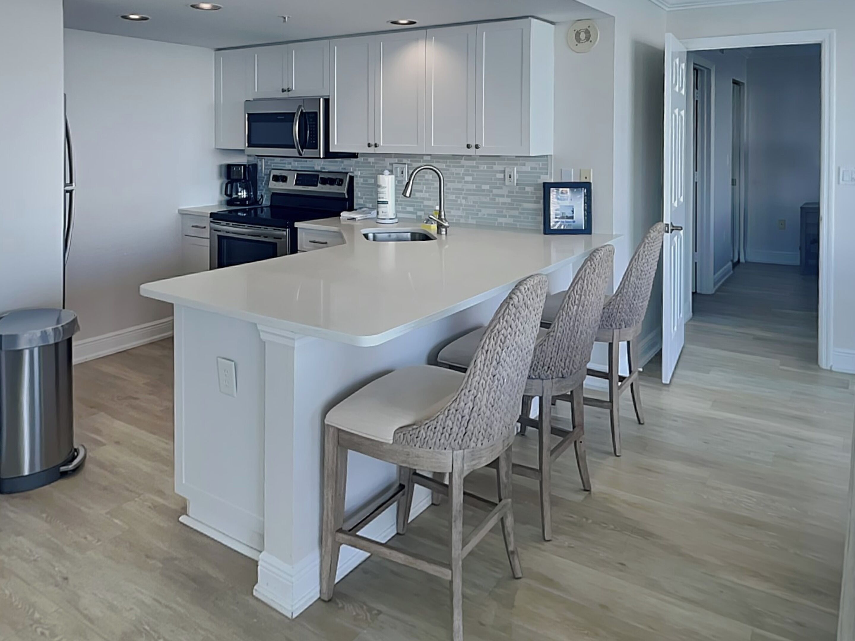 Condo, 1 King Bed with Sofa bed, Private Pool (#404 - No Pets Allowed) | Private kitchen