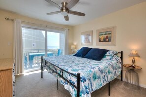 2 makuuhuonetta, silitysrauta/-lauta, ilmainen Wi-Fi, vuodevaatteet