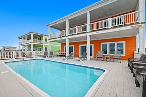 Beheizter Pool