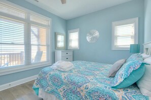 5 bedrooms, iron/ironing board, free WiFi, bed sheets