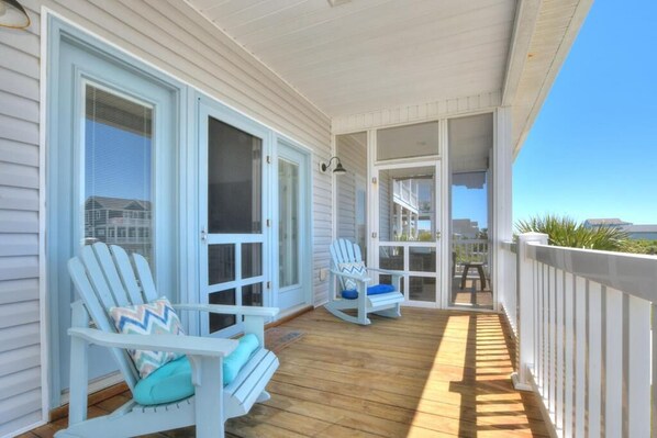 Terrace/patio - 3BR/2BA Home - Ocean Views, Elevator, Corn Hole, Ping-Pong, Sleeps 8 (Oak Island)