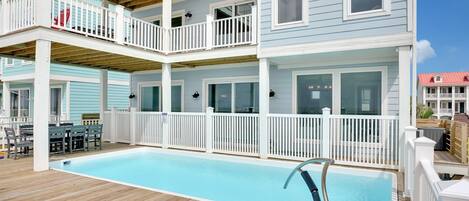 Een verwarmd zwembad