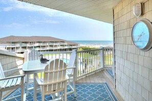 Outdoor dining - 3BR/2BA Condo - Ocean View, Close to Shopping,Eating,Fun, Sleeps 9 (Oak Island)