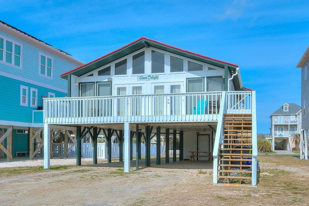 3BR/2BA Home-2nd Row-Ocean Views-Steps from Beach-Dog Friendly-Sleeps 8