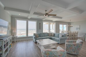 Smart TV, books - Experience oceanfront luxury at AfterDune Delight, Oak Island's ideal getaway for 20 guests. (Oak Island)