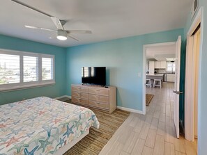 Condo, Multiple Beds, Pool Access, Pool View (#409 - No Pets)