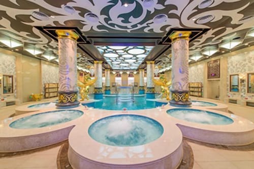 Yinhehui Hotel (Changchun Railway Station Sasseur Zhongdong Outlet)