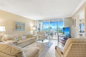 Condo, Multiple Beds, Private Pool, Beach View (208) | Interior