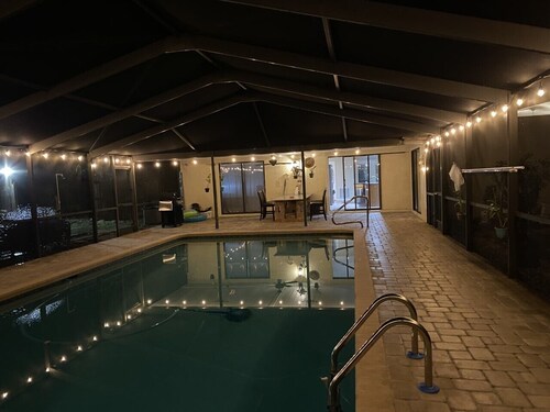 Beautiful Home Away from Home for your Vacation with Private Pool and Hot Tub