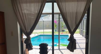 Beautiful Home Away from Home for your Vacation with Private Pool and Hot Tub