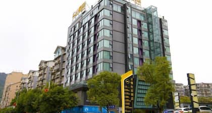 Yunman Life Hotel