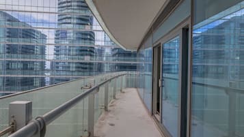 Comfort Apartment | Balcony