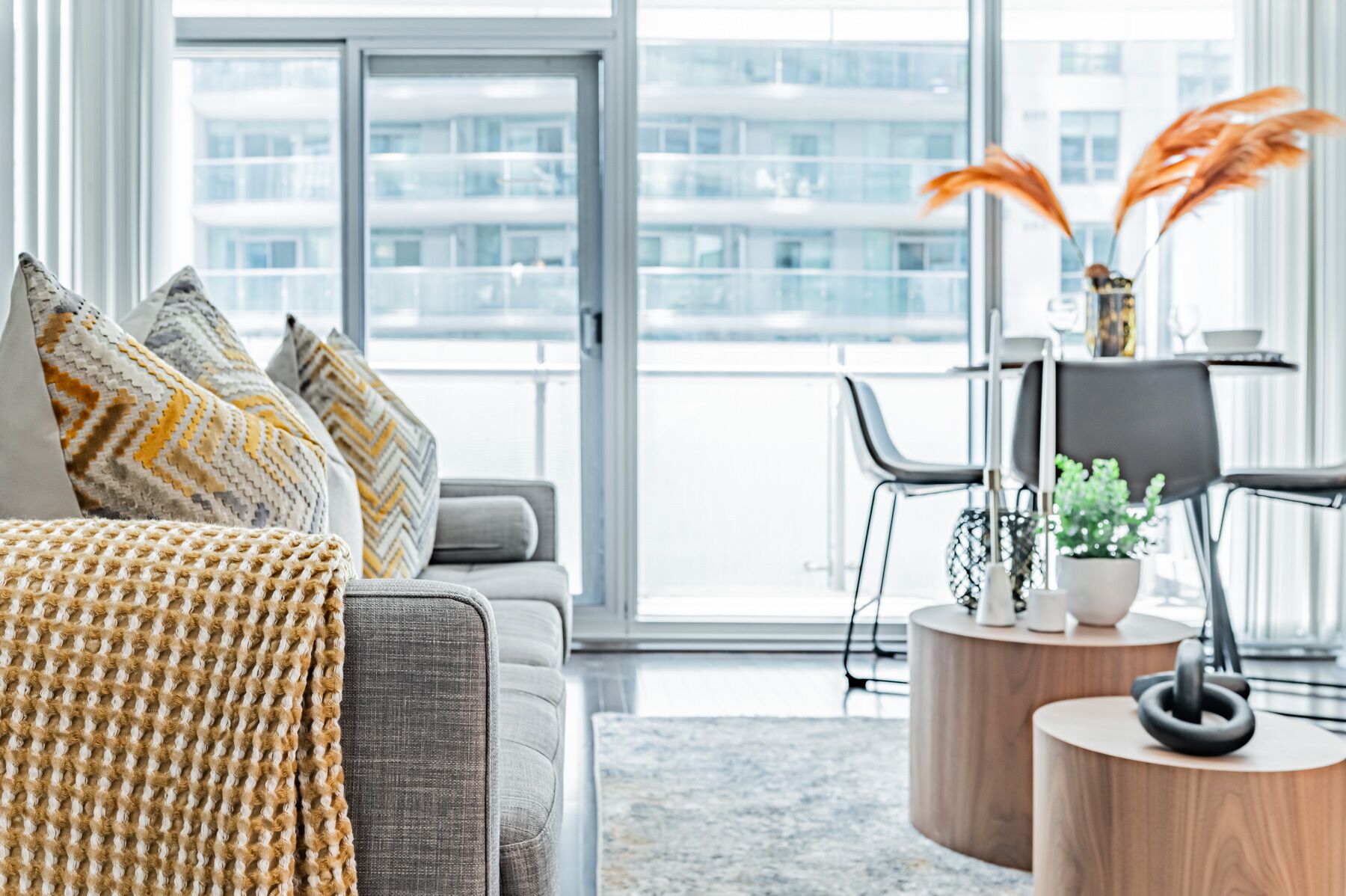 Business Condo | Living area | Smart TV, Netflix, streaming services