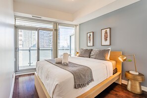 Condo familiar | Sábanas de algodón egipcio, ropa de cama de alta calidad y edredón