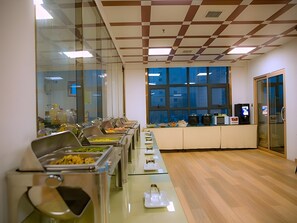 用餐