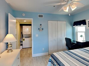 House (3 Bedrooms) | Miscellaneous - 325 Mango by Distinctive Beach Rentals (Fort Myers Beach)