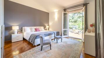 6 sovrum, skrivbord, strykjärn/strykbräda och gratis wi-fi