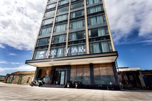 Exterior - Junyue Prince Hotel (Shanwei)