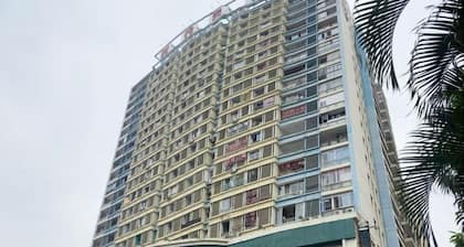 Shiguang Zhenpin Apartment