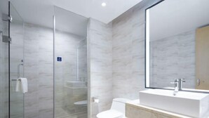 Bathroom - Kyriad Marvelous Hotel Shenzhen Longgang Dayun City Center (Shenzhen)
