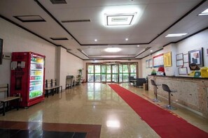 Lobby - Sunshine Hotel (Yuncheng Wanda Plaza Central Hospital) (Yuncheng)
