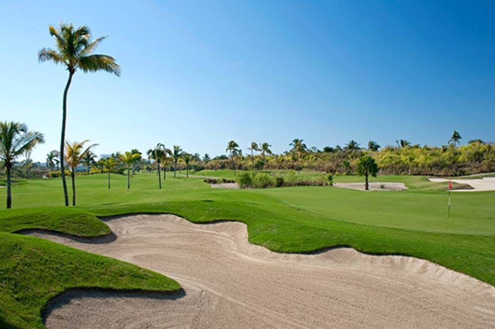 Join the PGA Tour for the 2022 Mexican Open at Vidanta Nuevo Vallarta