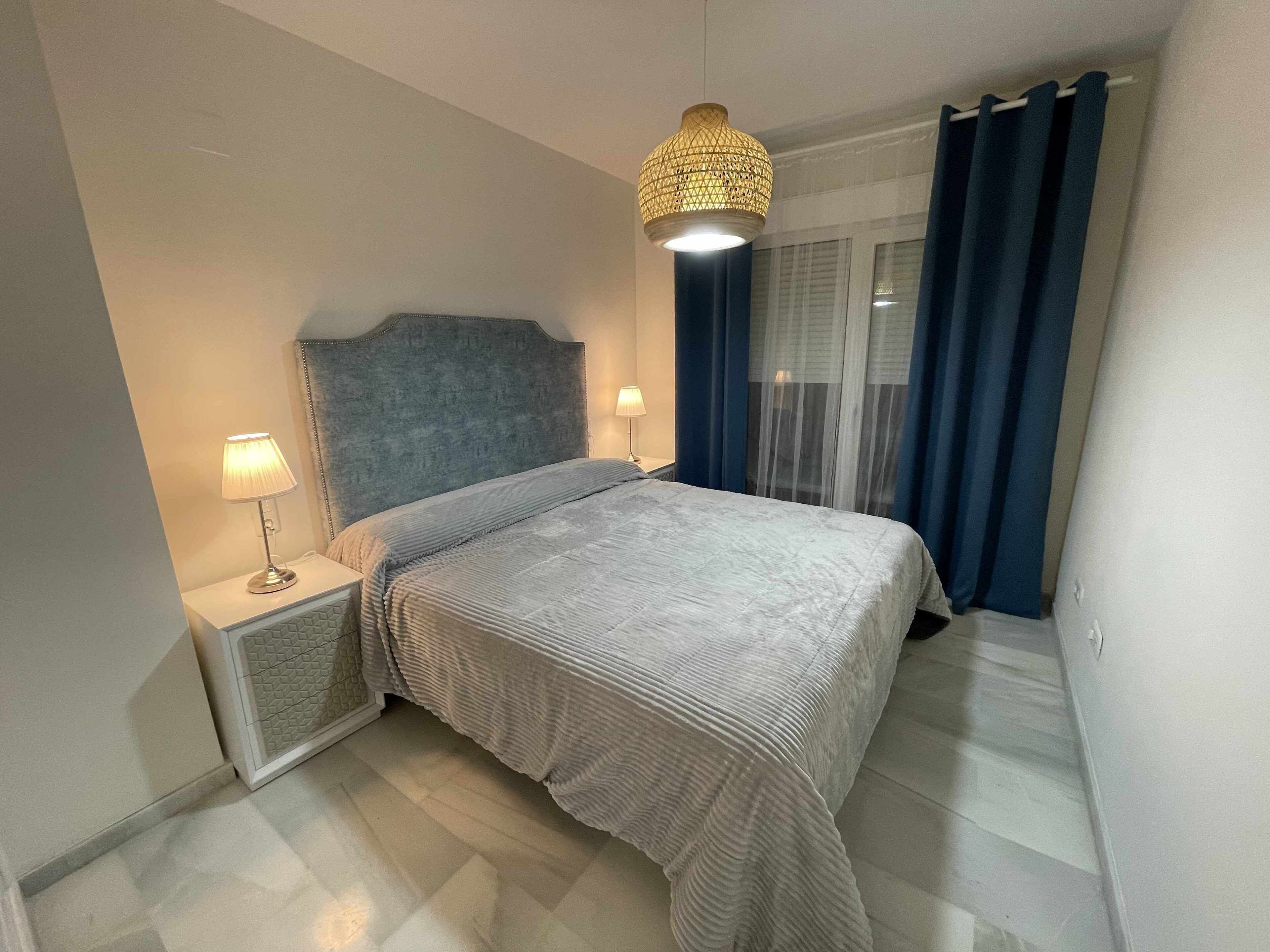 2 Schlafzimmer, Schreibtisch, Bügeleisen/Bügelbrett, kostenloses WLAN