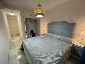 2 bedrooms, desk, iron/ironing board, free WiFi - Mi Capricho Luxury Apartment Bajo, P03 A (Mijas)