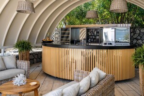 Bar (in der Unterkunft)