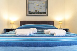 2 soverom, strykejern/-brett og wi-fi (inkludert)