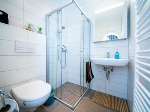 Bathroom - Neles Kate am Diemelsee by Interhome (Marsberg)