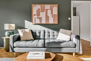 Télévision, chaîne hi-fi