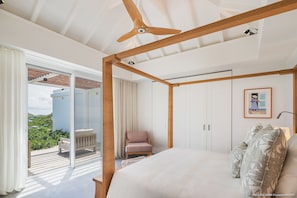 5 bedrooms, iron/ironing board, free WiFi, bed sheets